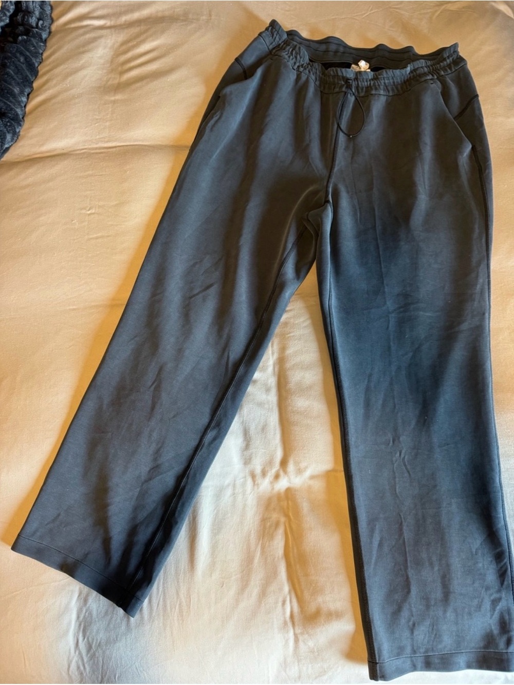 women’s lululemon Drawstring Pants in Dark Gray